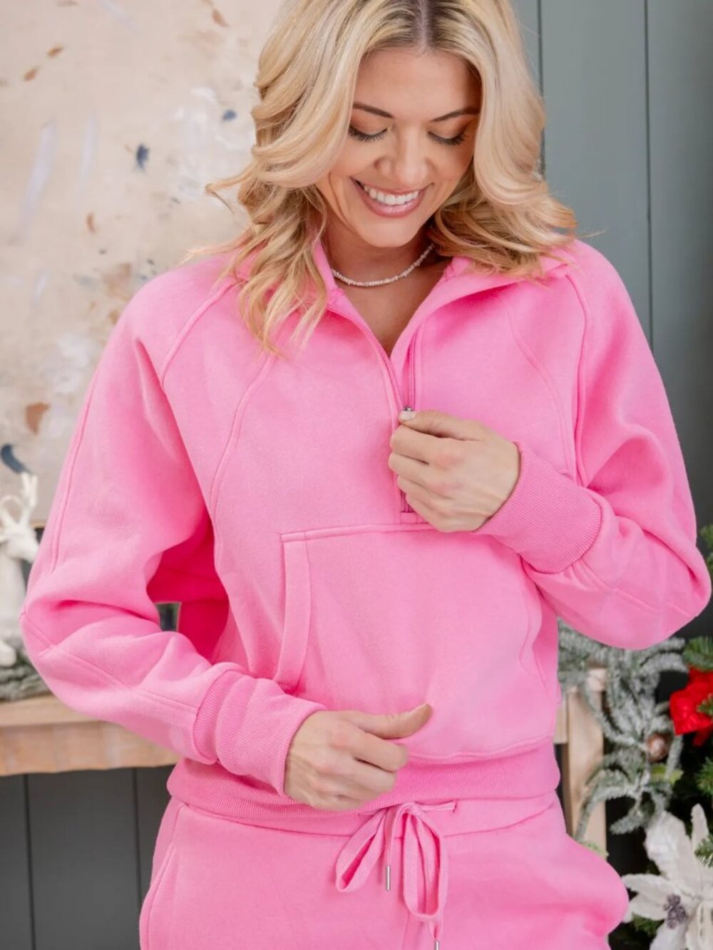 NEW Discount Divas Fleece Funnel Neck Pullover - Hot Pink - Size 2XL
